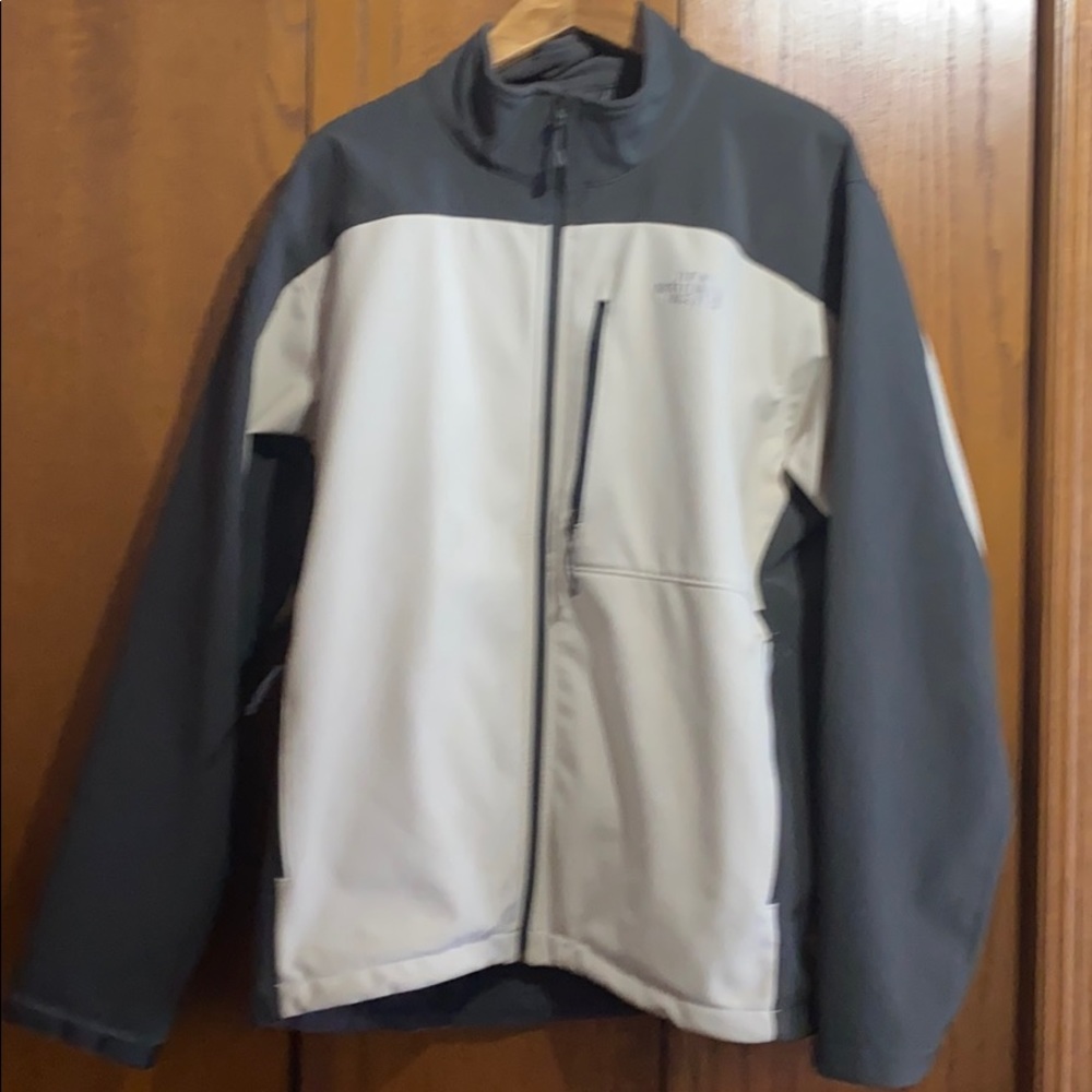 The North Face men’s jacket